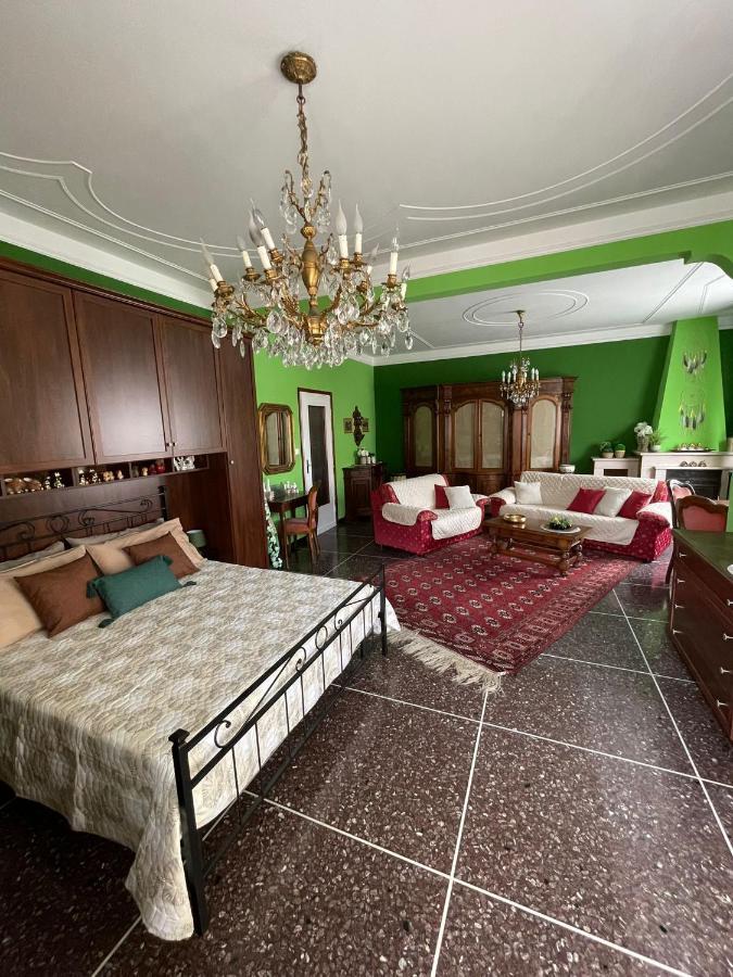 Bed and Breakfast Casa Adele Серравалле-Скривия Экстерьер фото