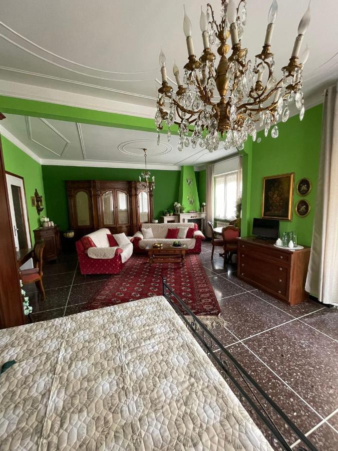 Bed and Breakfast Casa Adele Серравалле-Скривия Экстерьер фото